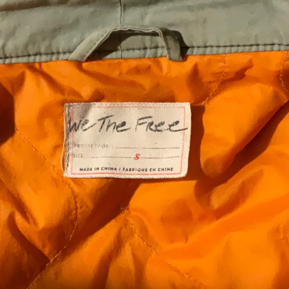 Free People Puffed Out Reversible Dolman jacket - Picture 6 of 8